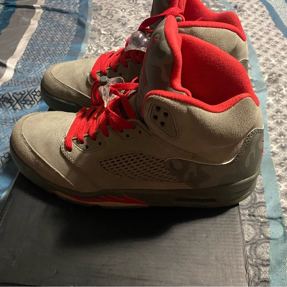 Jordan Athletic Shoes Red and Gray
